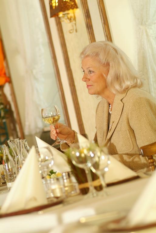 Ringhotel Giffels Goldener Anker Bad Neuenahr-Ahrweiler Zewnętrze zdjęcie