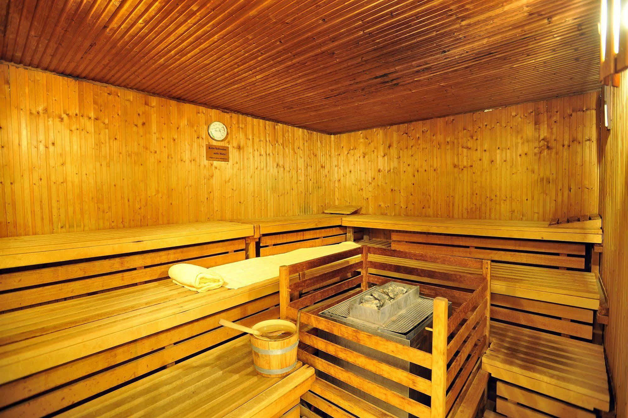 Ringhotel Giffels Goldener Anker Bad Neuenahr-Ahrweiler Zewnętrze zdjęcie