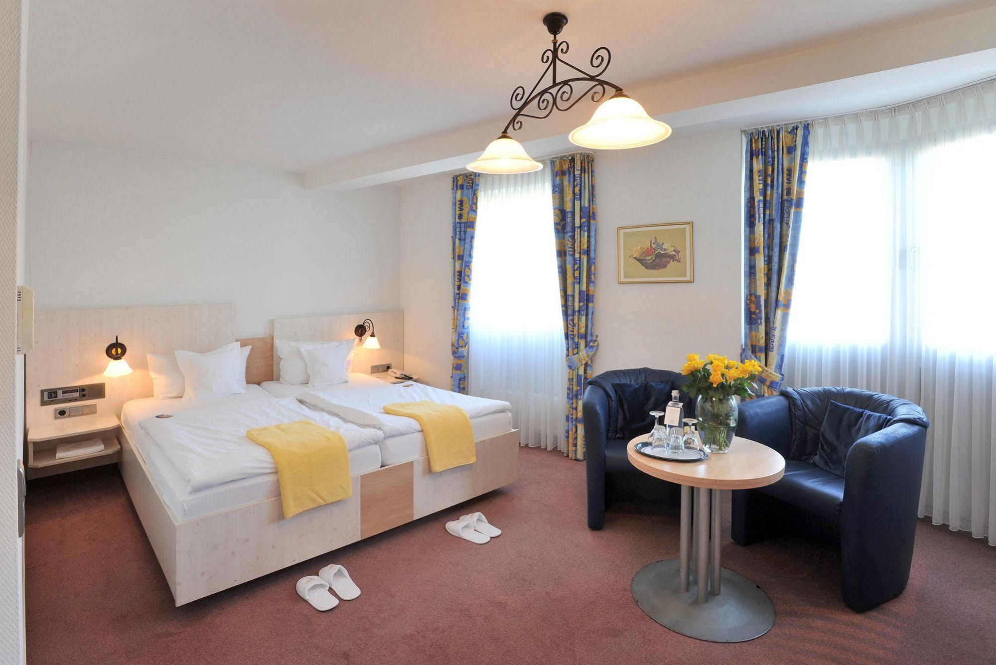 Ringhotel Giffels Goldener Anker Bad Neuenahr-Ahrweiler Zewnętrze zdjęcie